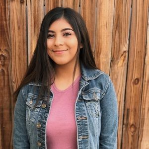 Meet your Posher, Valeria